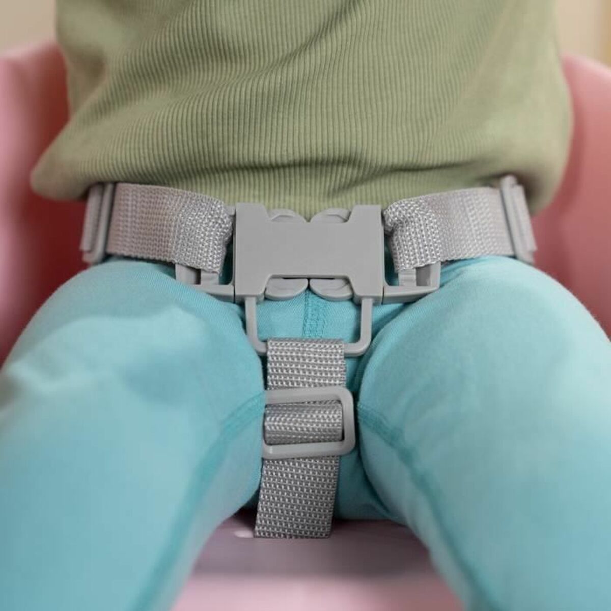 V4H93701A963DB4C970AA5B78FF327812FFR6142351P6