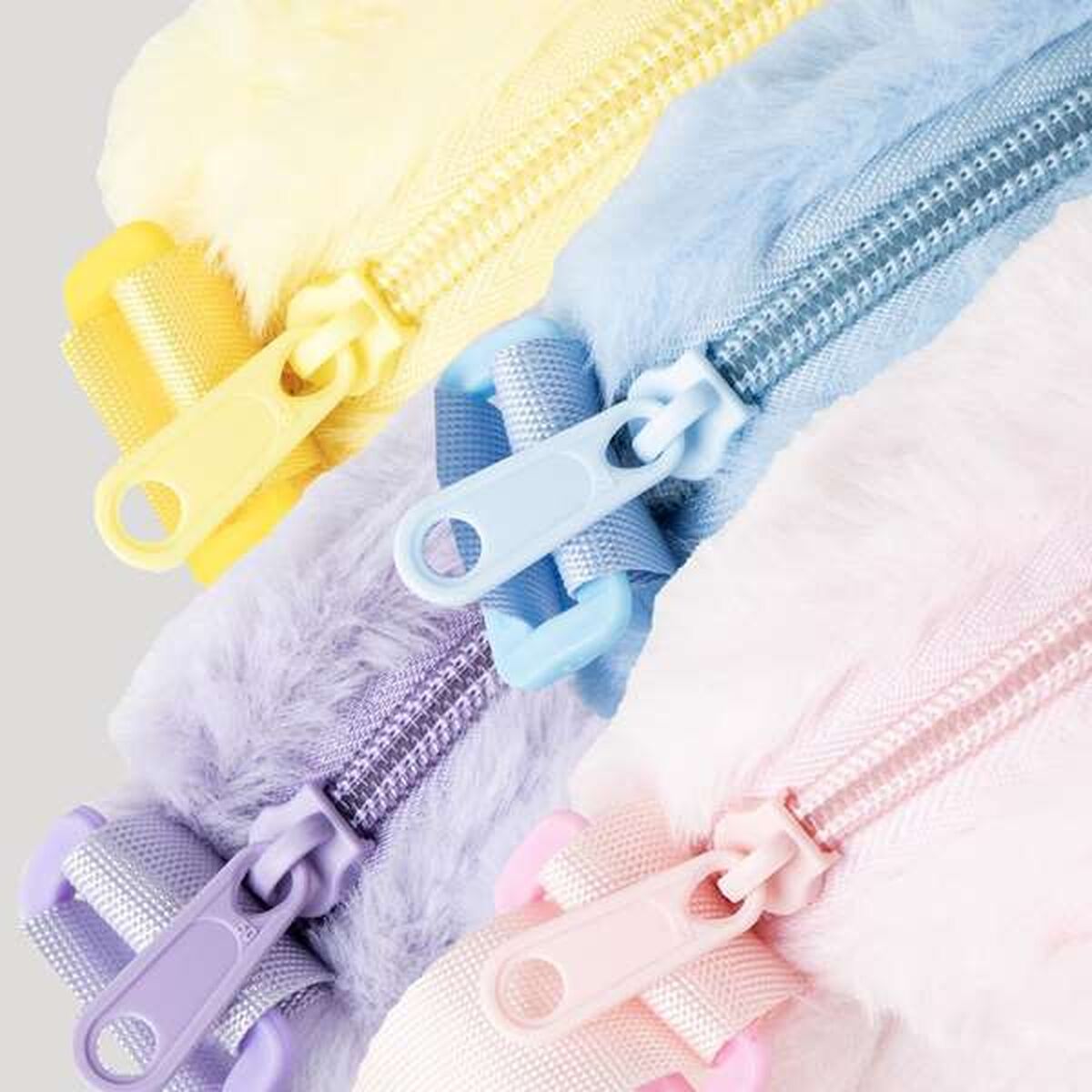 V3HDA7F1FA972117B19C142317A6EEDEF8ER7438125P7