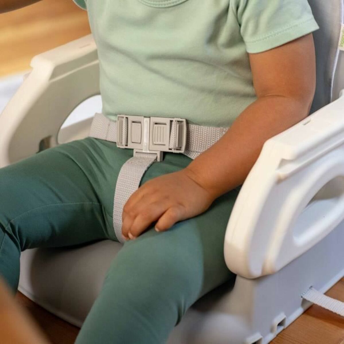 V5HB5A103535C326916043C79615ED0EC6DR6893306P4