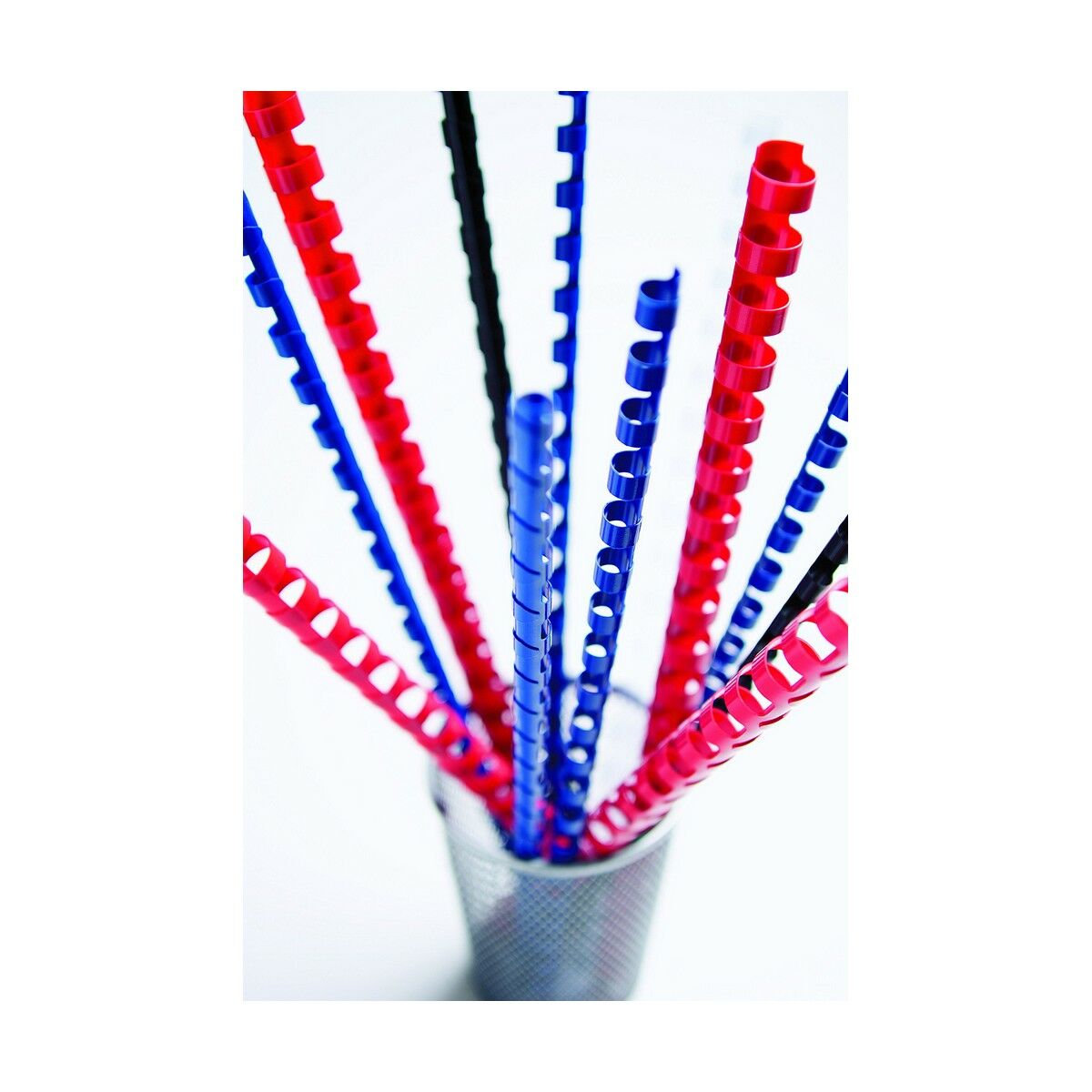 V6H00254334E7B363D91C32E5B1A66AEA52R3772400P2