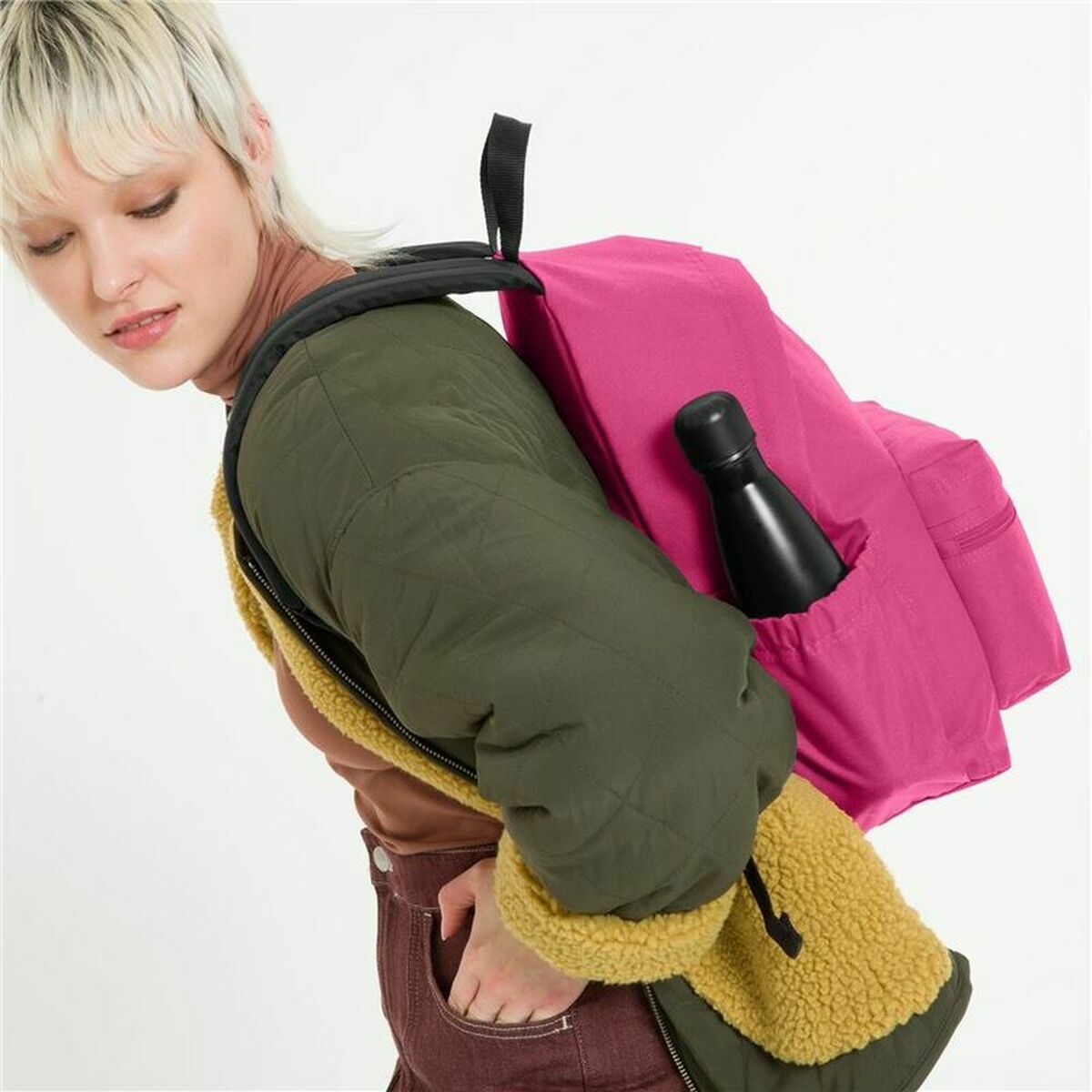 V4H70B68F20C02E9BDE8F9A5D391440620ER6916172P8