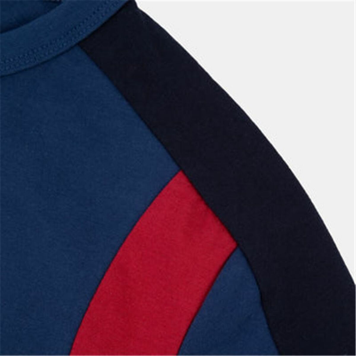 V5H742896FD7C0F5B2C1E04A38D8DF51933R6082649P5