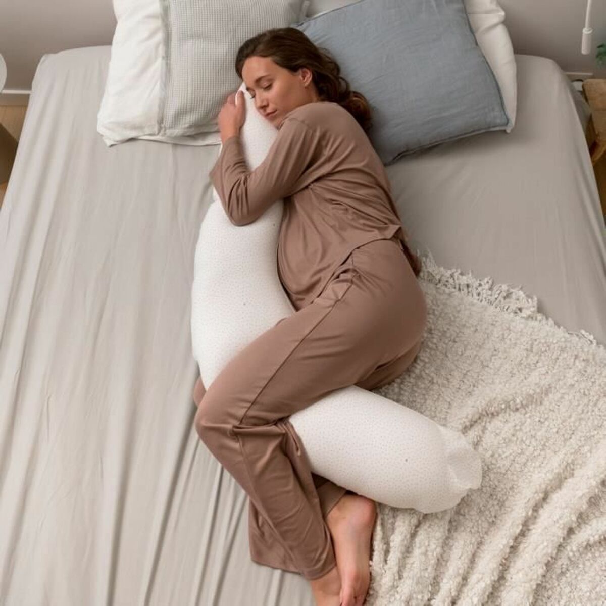 V4H747649F9891BCA2E150DDA248088B076R5773307P3