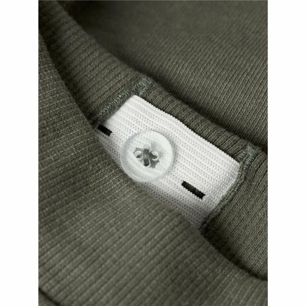 V5H23B629E9E5E97D23F3A253896B060583R6081069P3