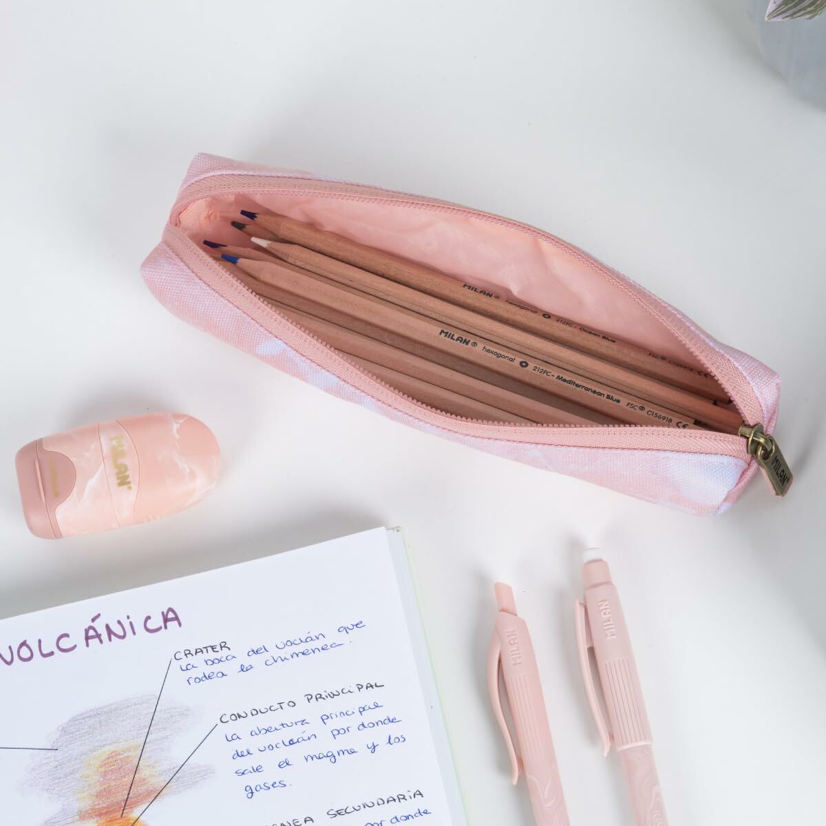 V4H04D7DC17E2121517BBE8B9C2AFC9F183R7093942P3