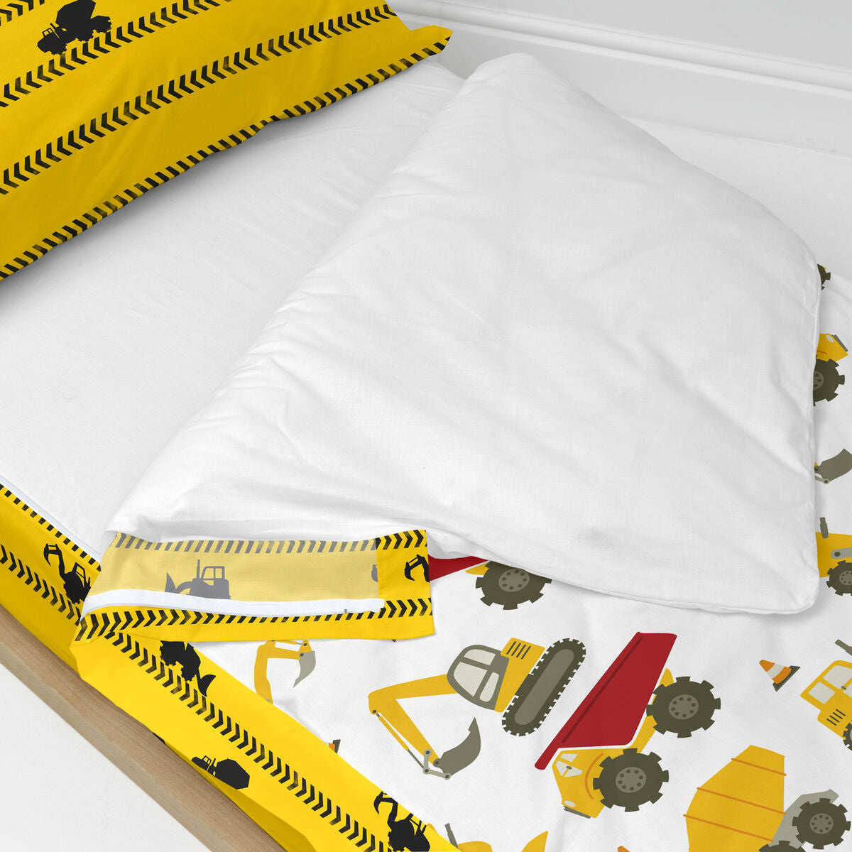 V5HF060EB1C9DB9F8AE7E5E74A4140D064ER5415066P2