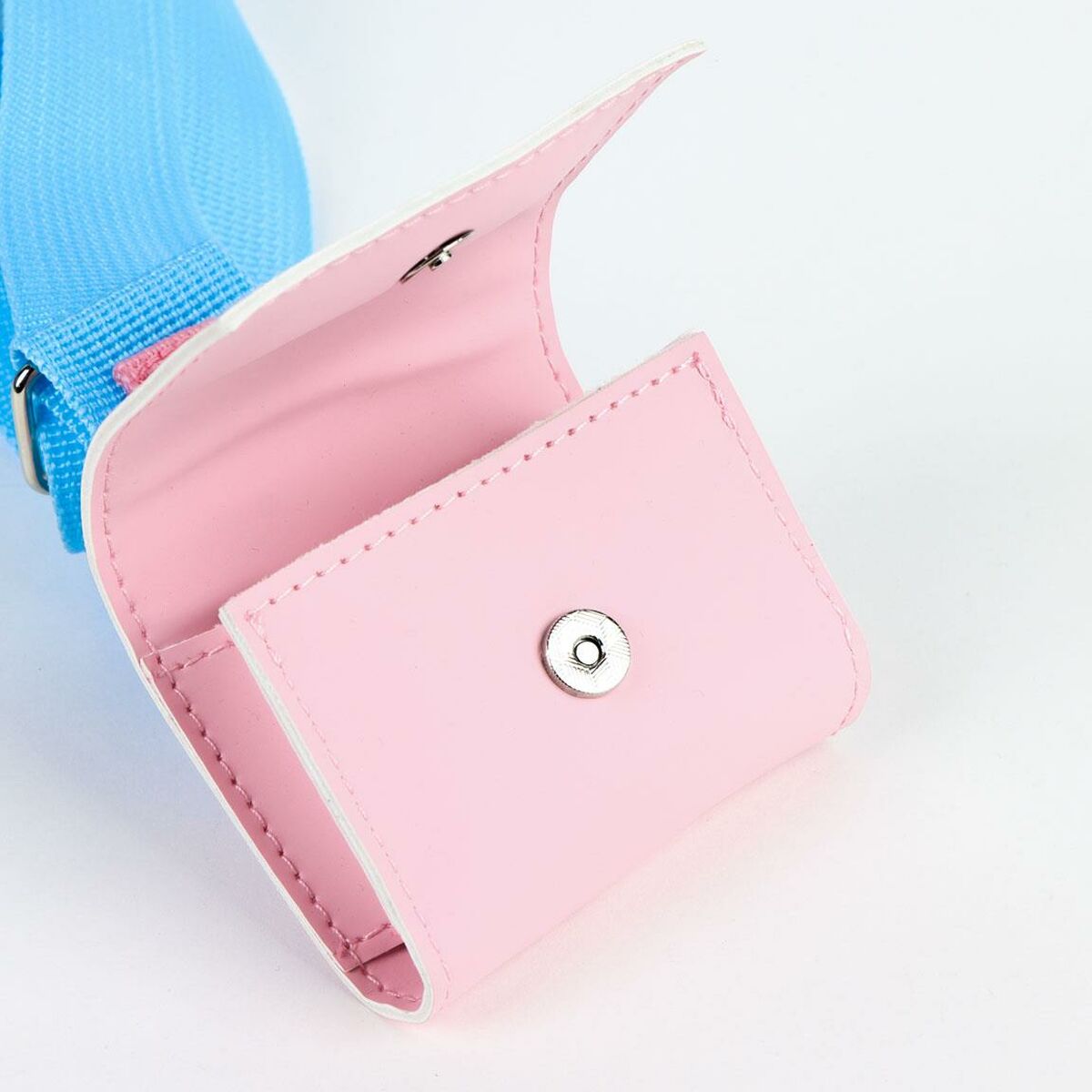 V2H0A24CB95AB697D1CC78AF40C160388EDR6901882P5