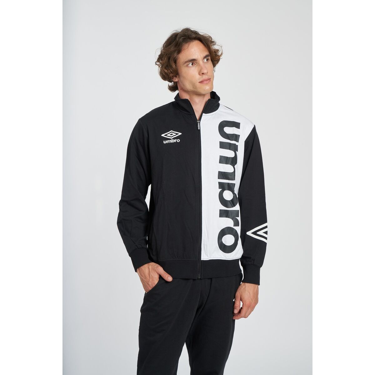 Træningsdragt til voksne Umbro PEGASUS 72313I 001  Dame Sort